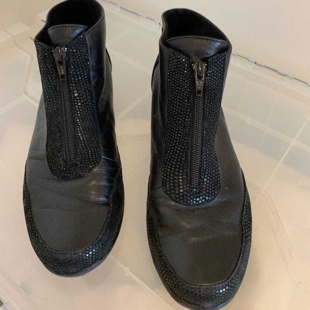 Vaneli Black Leather Booties